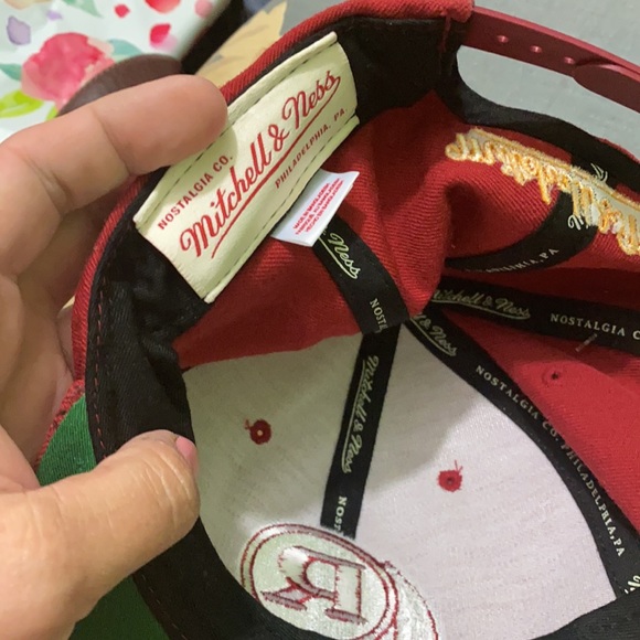 NWT Vintage Red Skins hat by Mitchell & Ness - Picture 3 of 5